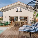 Horizonte With Heated Pool & Jacuzzi Wellness In Вилла Биарриц