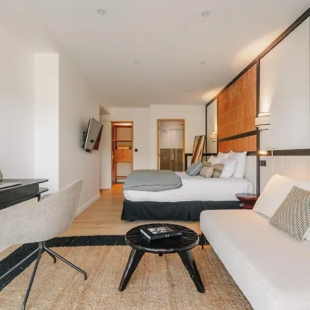 Horizonte With Heated Pool & Jacuzzi Wellness In Villa Biarritz